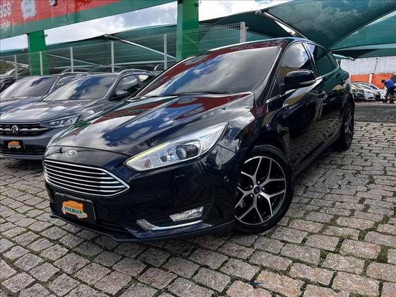 FORD FOCUS 2.0 TITANIUM FASTBACK 16V FLEX 4P POWERSHIFT FORD FOCUS 2.0 TITANIUM FASTBACK 16V FLEX 4P POWERSHIFT